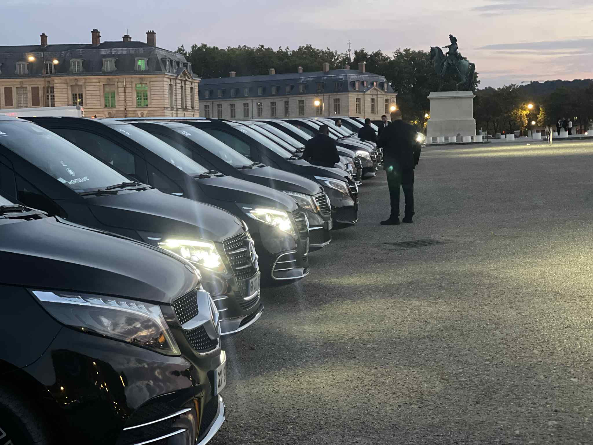 Paris Airport Transfer from CDG & Orly – Luxury Van with Private Chauffeur and VIP Meet & Greet